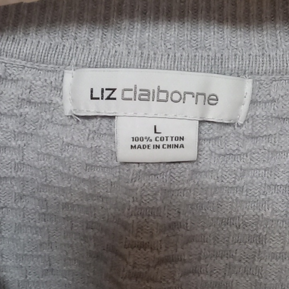 Liz Claiborne 100% Cotton Gray Weaved Knit  V-Neck Snap-Button-Up Sweater - Picture 2 of 8